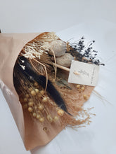 Load image into Gallery viewer, Dried Flowers Wildflower Bouquet Black
