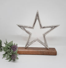 Load image into Gallery viewer, Wooden Based Star
